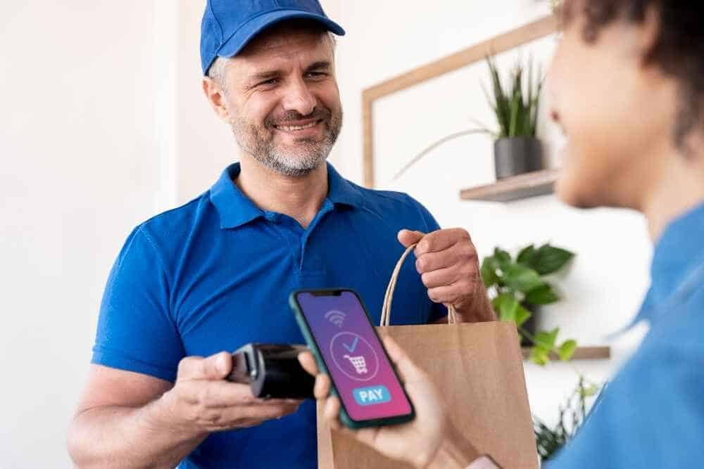 What Pays More Uber Eats Or Doordash

