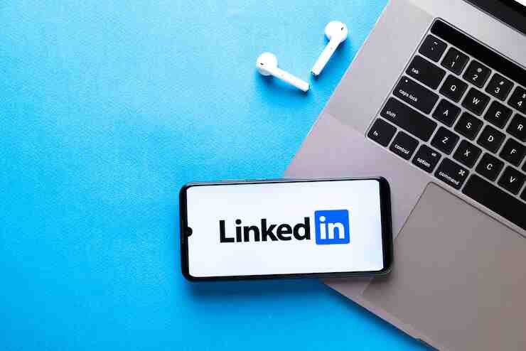 How To Announce New Job On Linkedin