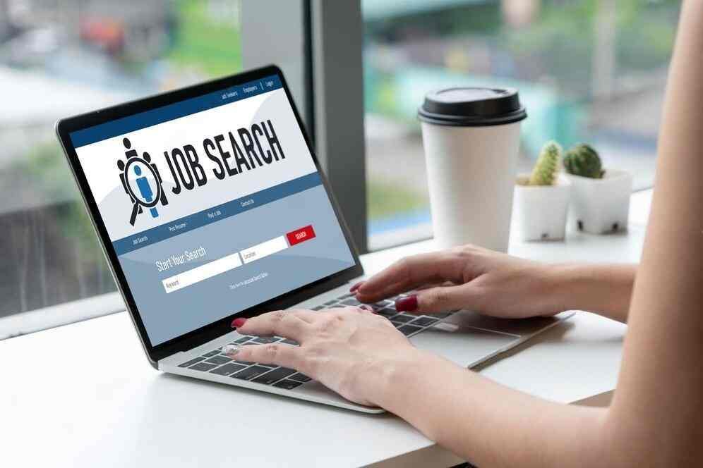 Tired of the hiring scramble? How To Create A Job Post On Facebook can help! In today's fast-paced digital economy, the hunt for top talent is becoming increasingly competitive. Small businesses, start-ups, and even large corporations are all looking for innovative ways to attract and secure the best employees. Enter Facebook – a social media powerhouse that is not just about sharing family photos and event announcements, but is increasingly becoming a platform for social recruiting..